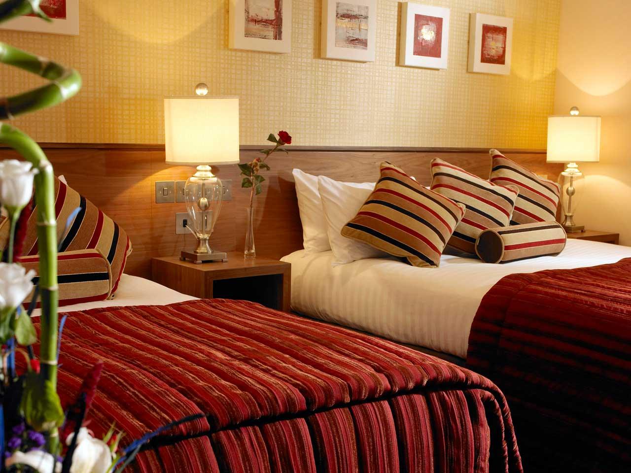 Tullamore Court Hotel Ngoại thất bức ảnh
