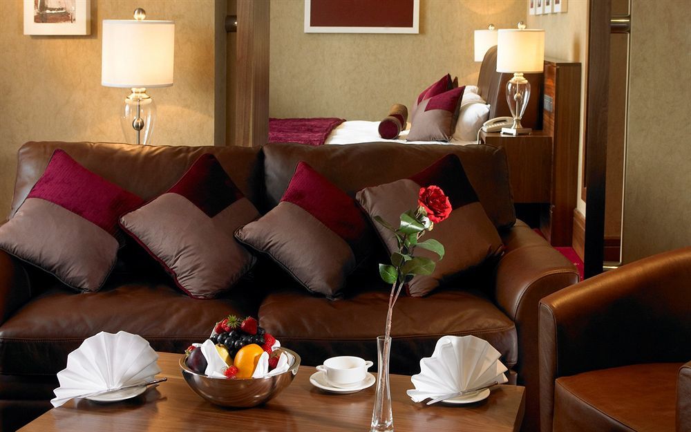 Tullamore Court Hotel Ngoại thất bức ảnh
